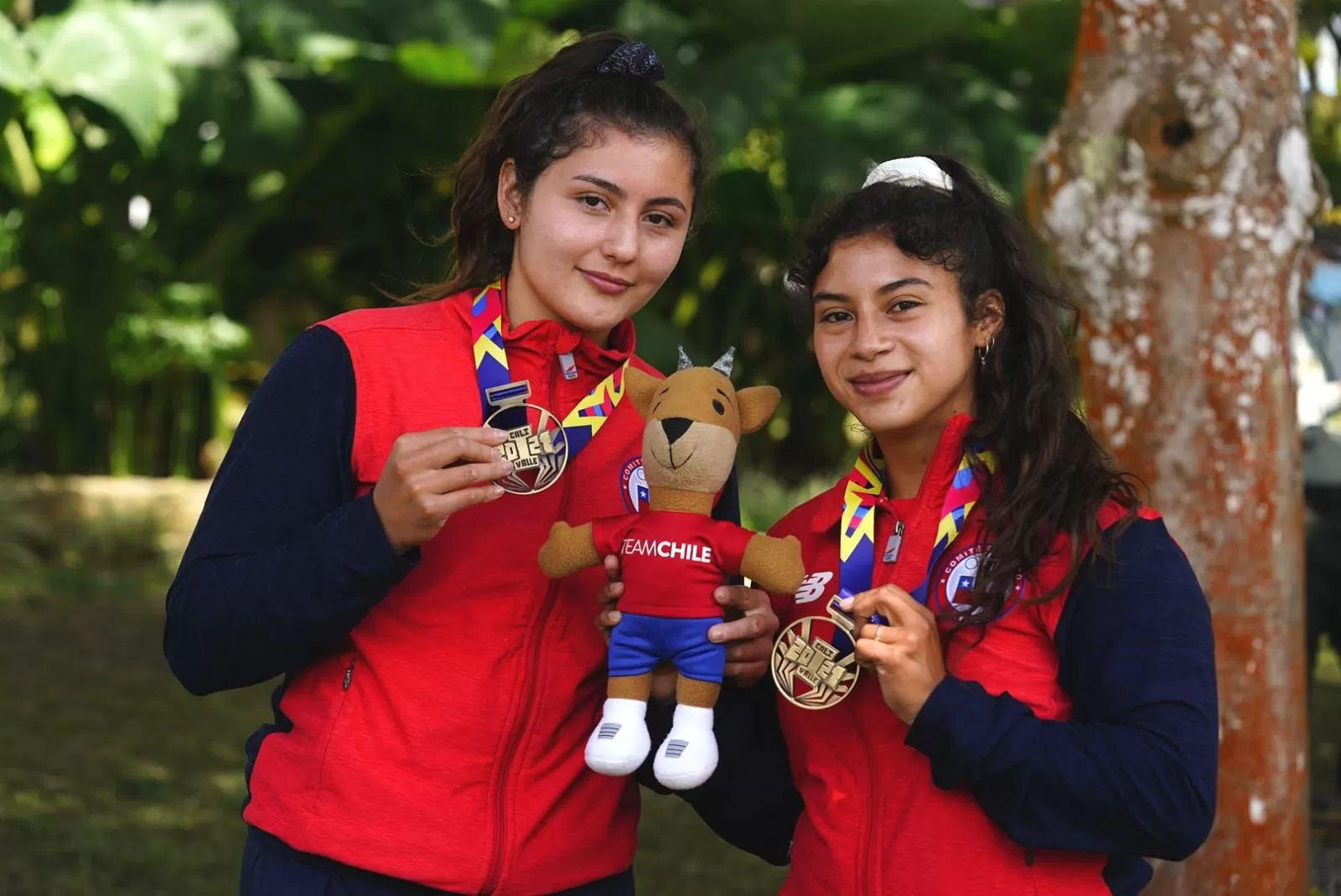 Daniela Castillo y Fernanda Iracheta