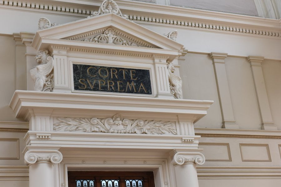 Suprema