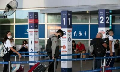 Estudiantes argentinos varados en cancun 64015 viaje