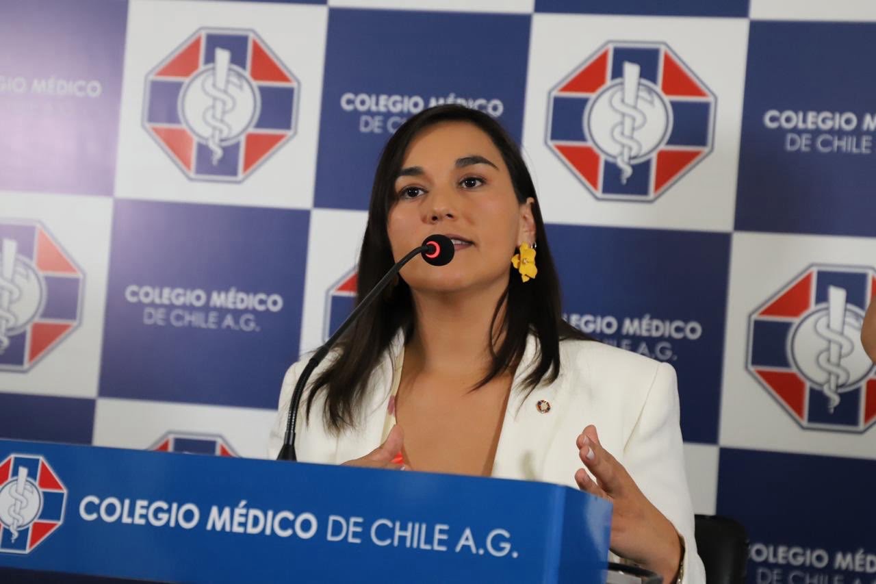 Colegio Médico De Chile Se Retira De La Mesa Social Covid-19 – El ...