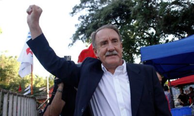 Eduardo Artes A UNO