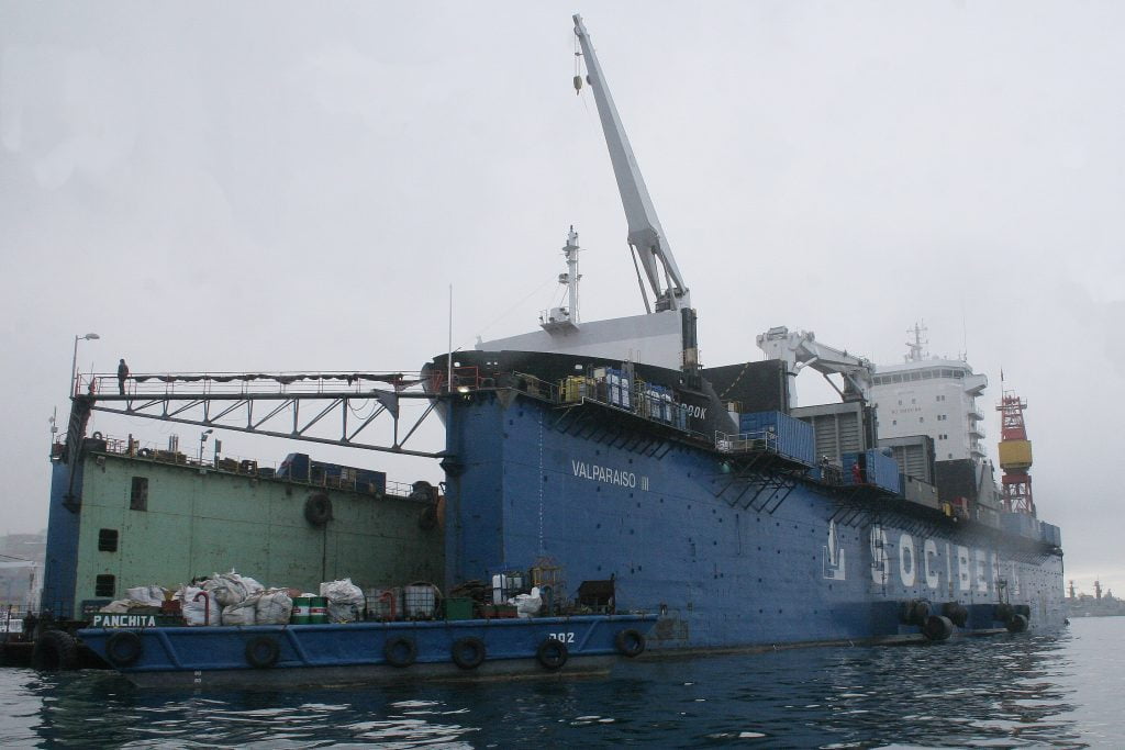 Trabajo marítimo AAV