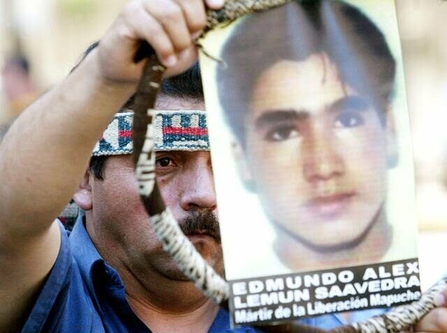 Asesinato de Alex Lemún AABBE