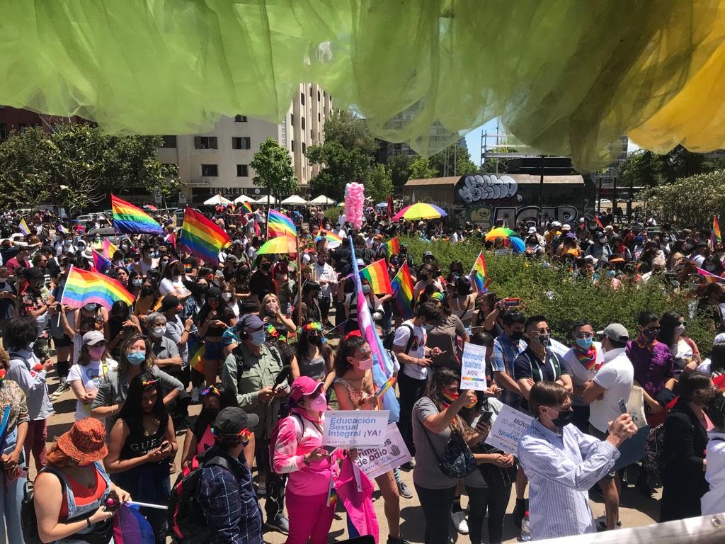 Marcha del Orgullo XMAE7jWE