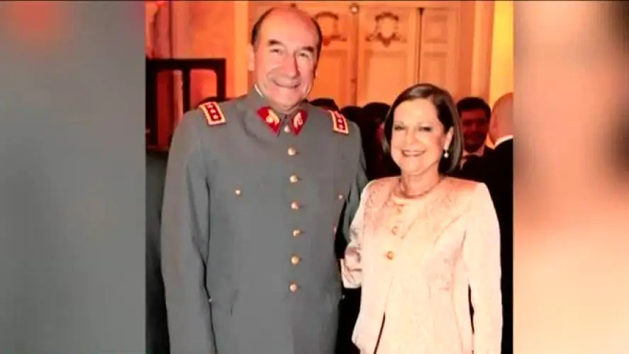 Juan Manuel Fuente-Alba - Ana María Pinochet 232462_549_827059s