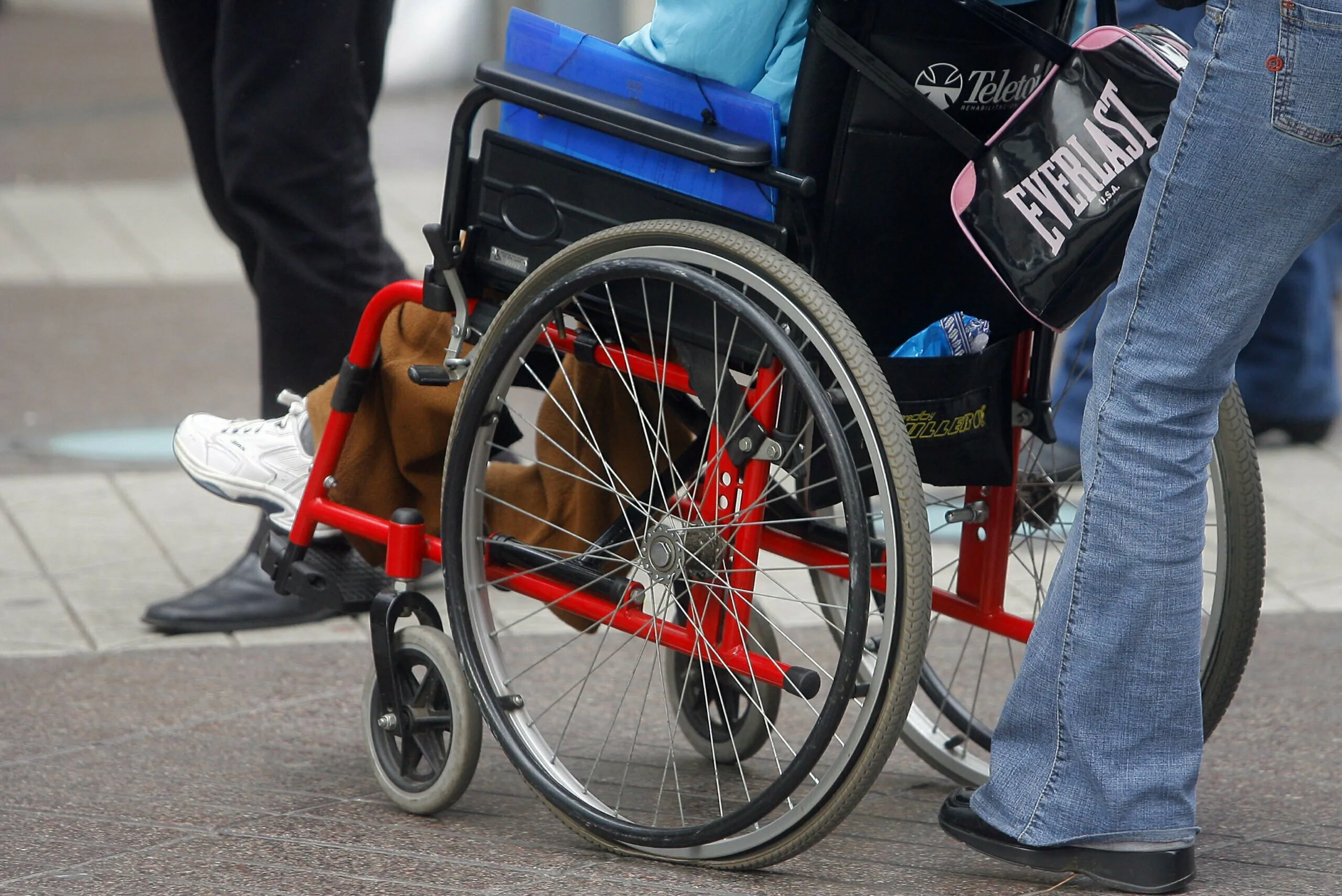 voto-asistido-2 silla de ruedas