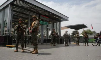 Militares En Plaza De Maipu 2.jpg